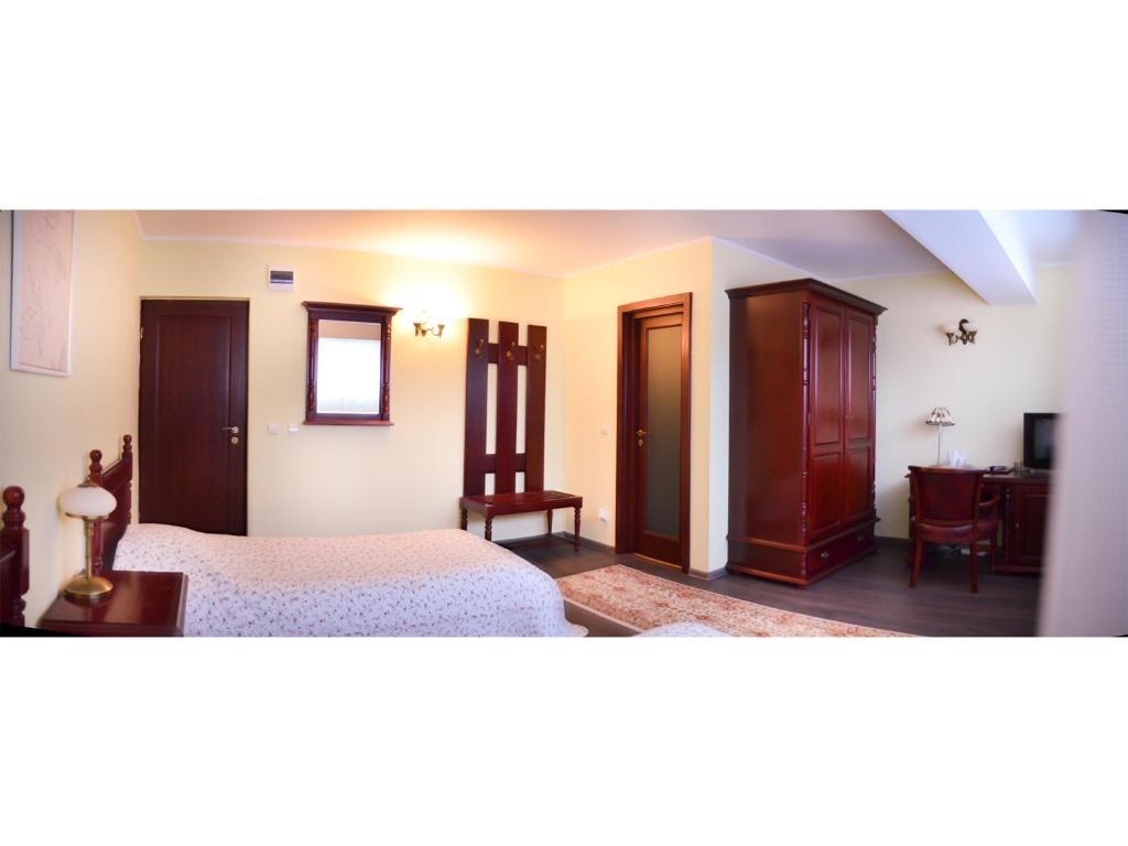 Vila Roma Deva Room photo